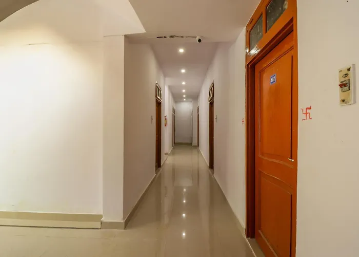 Hotel O Devine