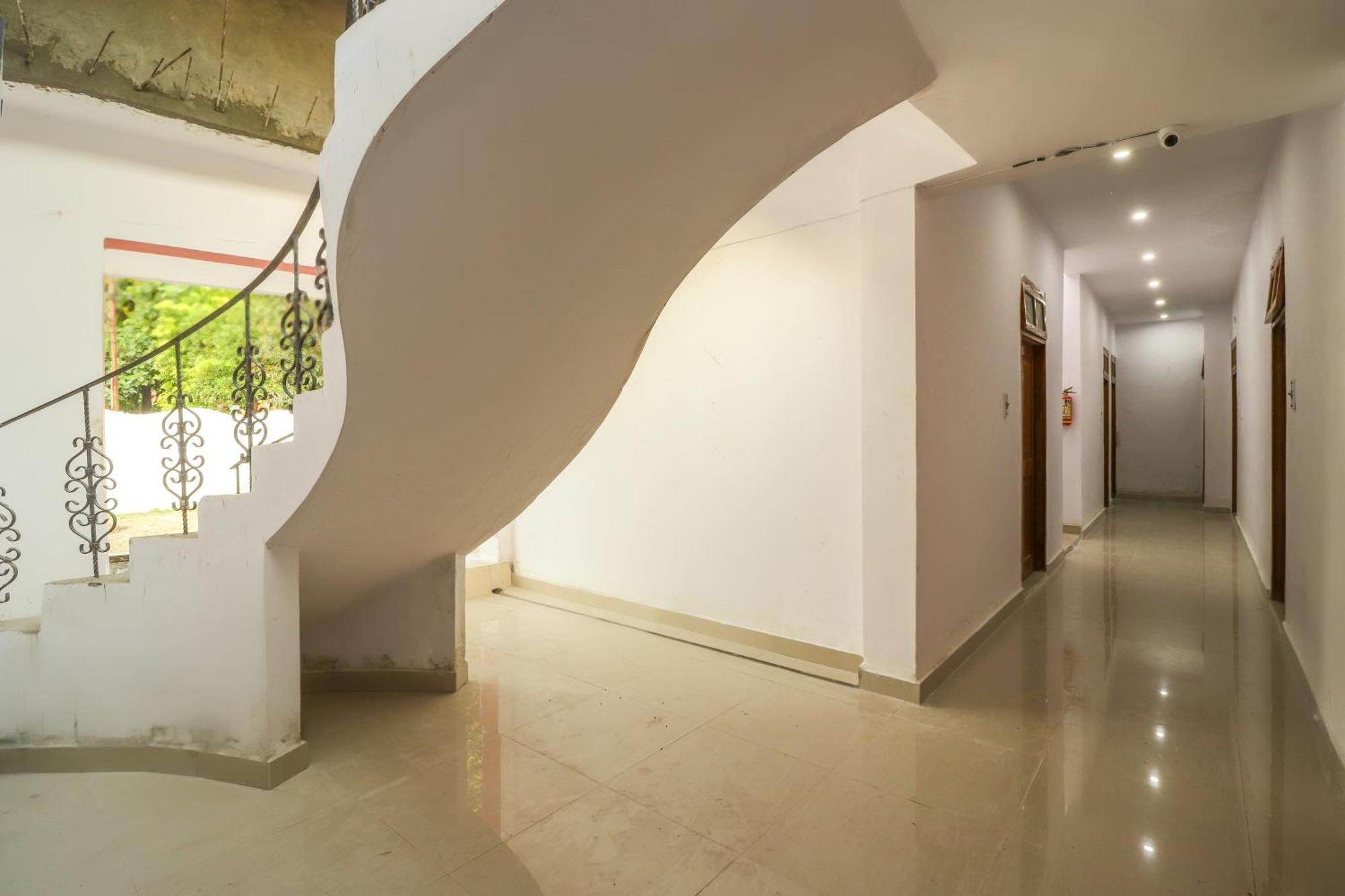 Hotel O Devine Bijnaur